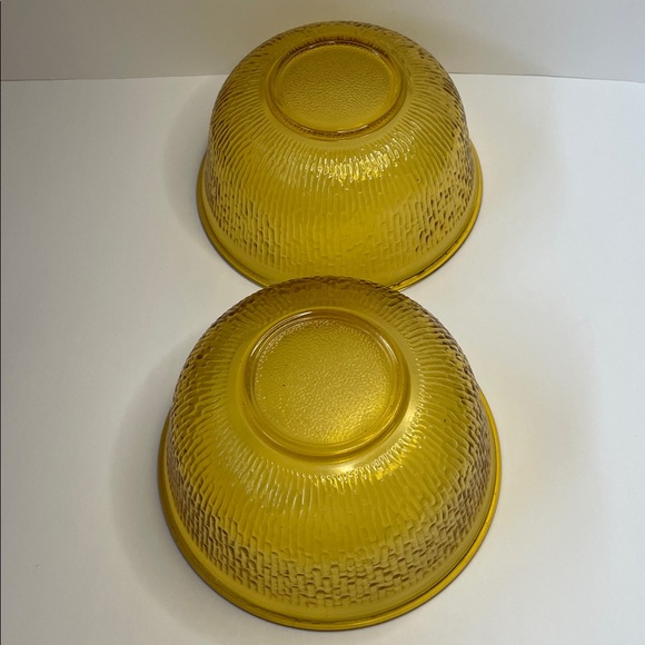 Vintage Indiana Glass Crystal Amber Tree bark Textured Serving Bowls - Set of 2 - Picture 3 of 5